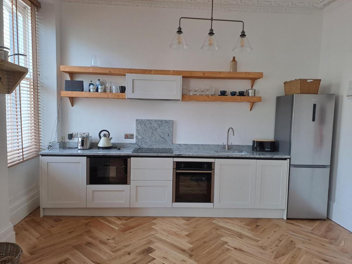 Spinnaker - Self Catering Apartment, טנבי מראה חיצוני תמונה